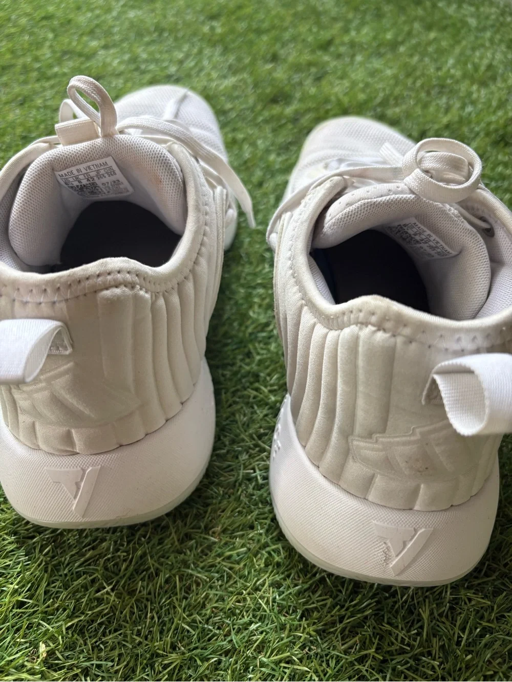 Shoe interior with label